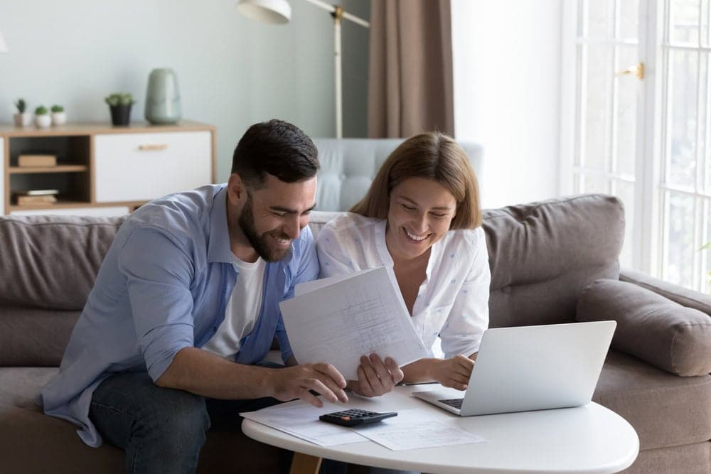 How Do I Know When My Small Business Needs Professional Bookkeeping Services?