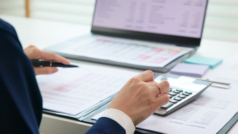 Navigating Financial Reporting: The Importance of Accurate Statements